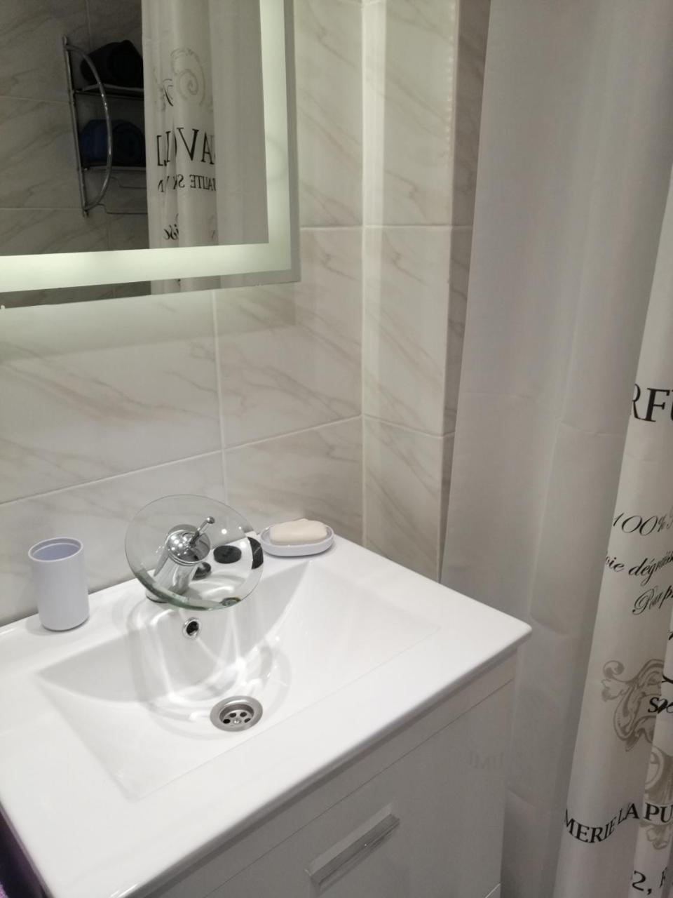 Petit Apartment En Avenida Belgrano Buenos Aires Zewnętrze zdjęcie